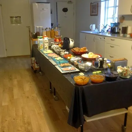 Give Bed & Breakfast Couette-café
