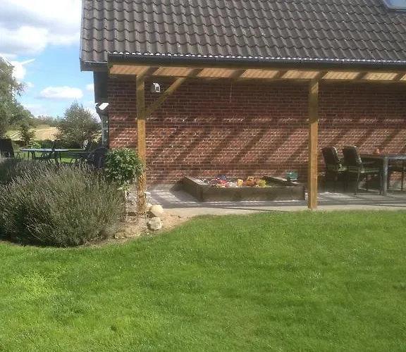 Alojamento de Acomodação e Pequeno-almoço Give Bed & Breakfast *